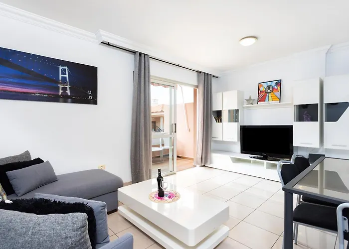 Home2book Cristianos, Pool & Los Cristianos